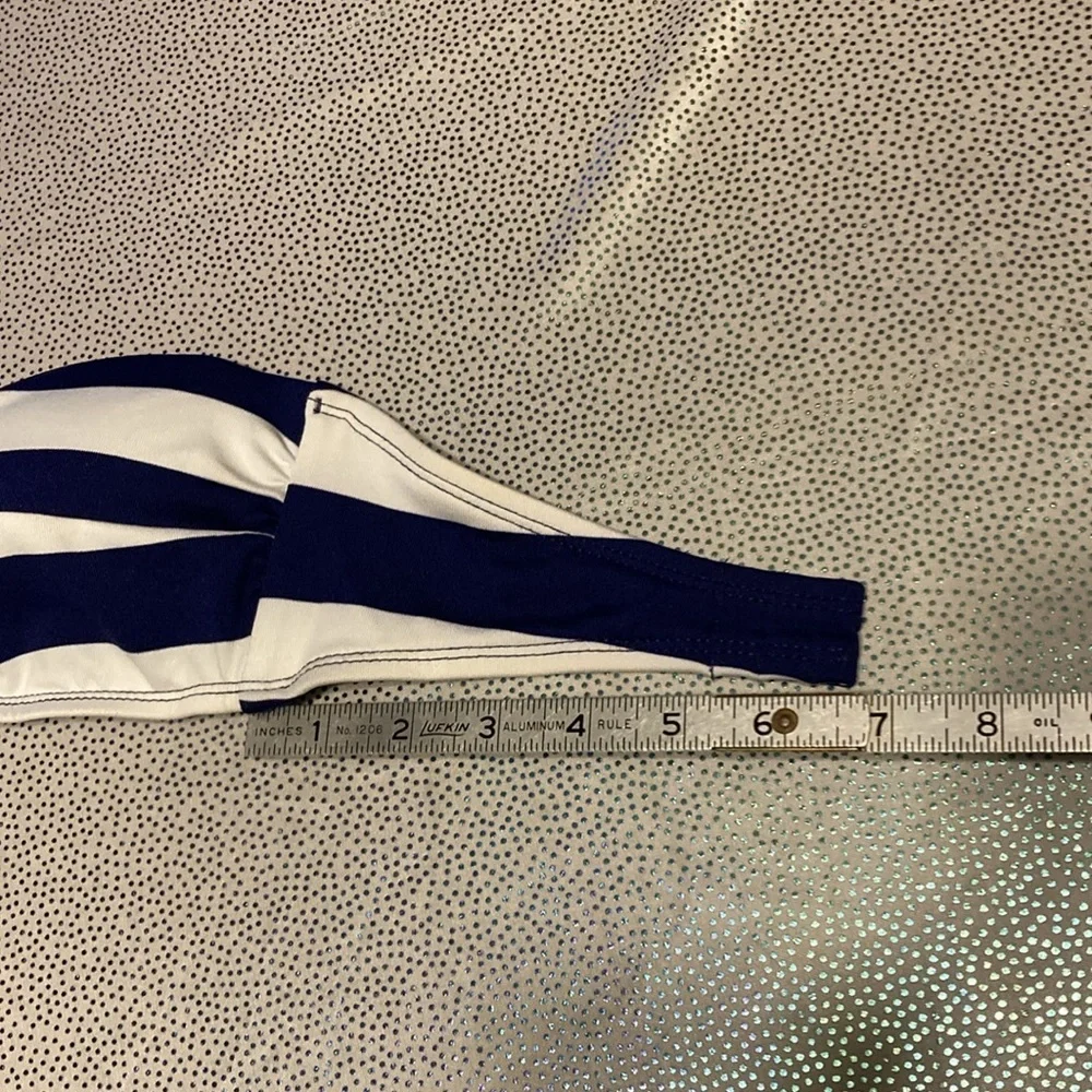 Wassivo women’s top  bikini size XS blue white in good condition